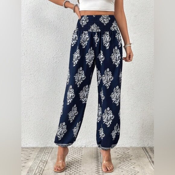 Pants - Blue Floral Print Elastic Waist Carrot Pants